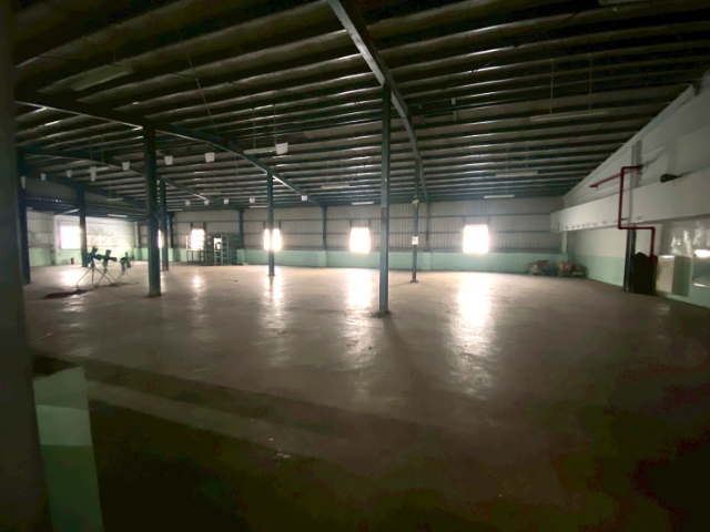 建國二千坪三角窗透天廠房