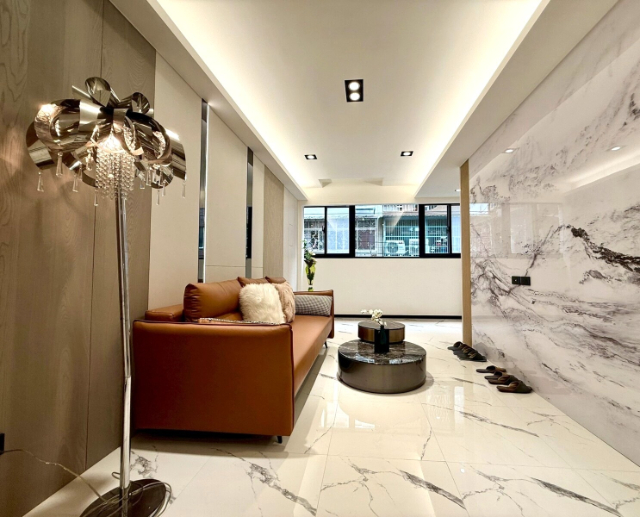 B105 秒殺獨棟捷運三和美學透天車