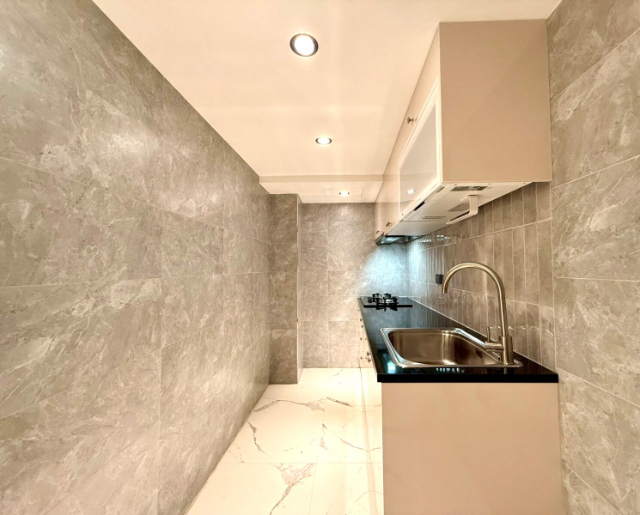 B105 秒殺獨棟捷運三和美學透天車