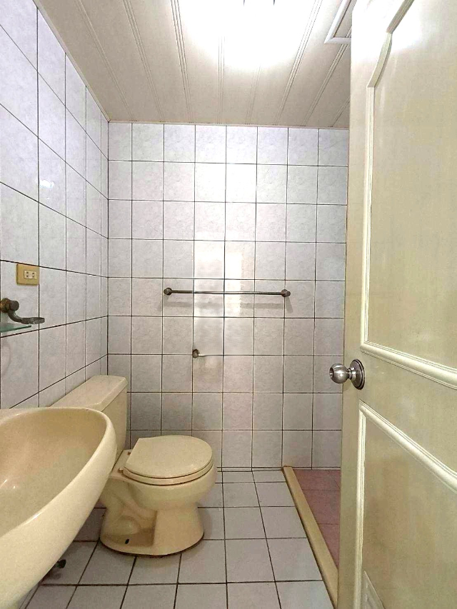 C38 新莊幸福佳瑪商圈高樓層電梯３房