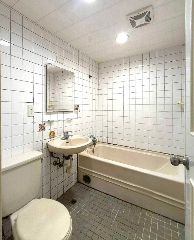 B100 中正家園國泰建設邊間大戶四房