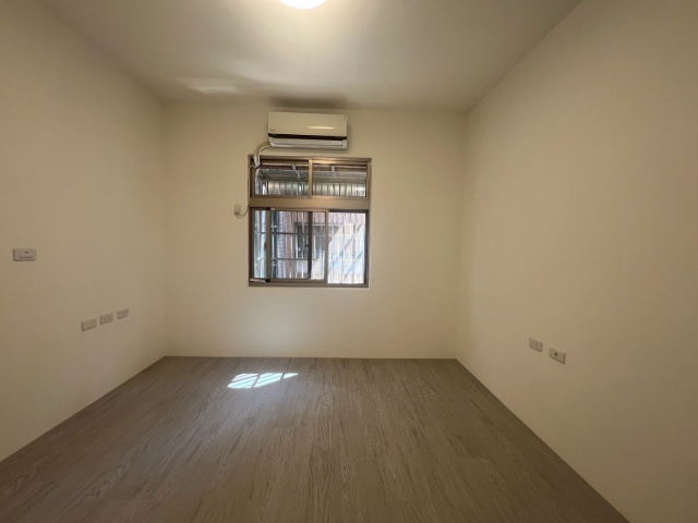 KC02-元邦華府C棟次頂百萬裝修稀有邊間大三房