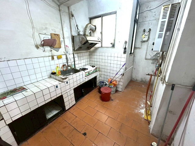 	B87三重中正北大坪數樸實公寓