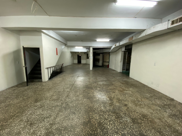 C18 有貨梯、天車、十米面寬大透天